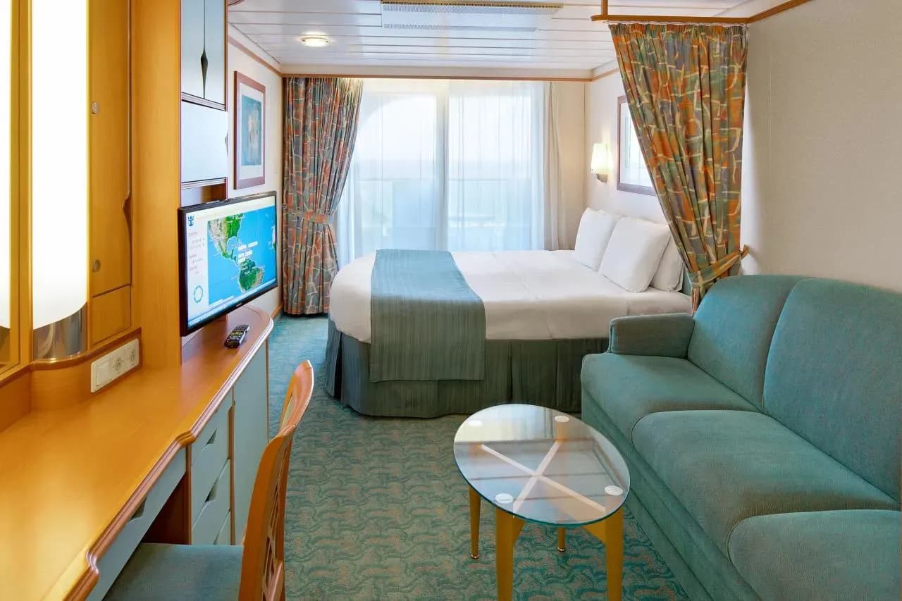 Adventure of the seas, Spacious Ocean View Balcony 