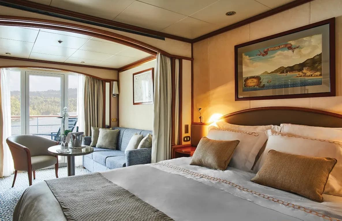 Silversea - Silver Wind - Classic Veranda Suite