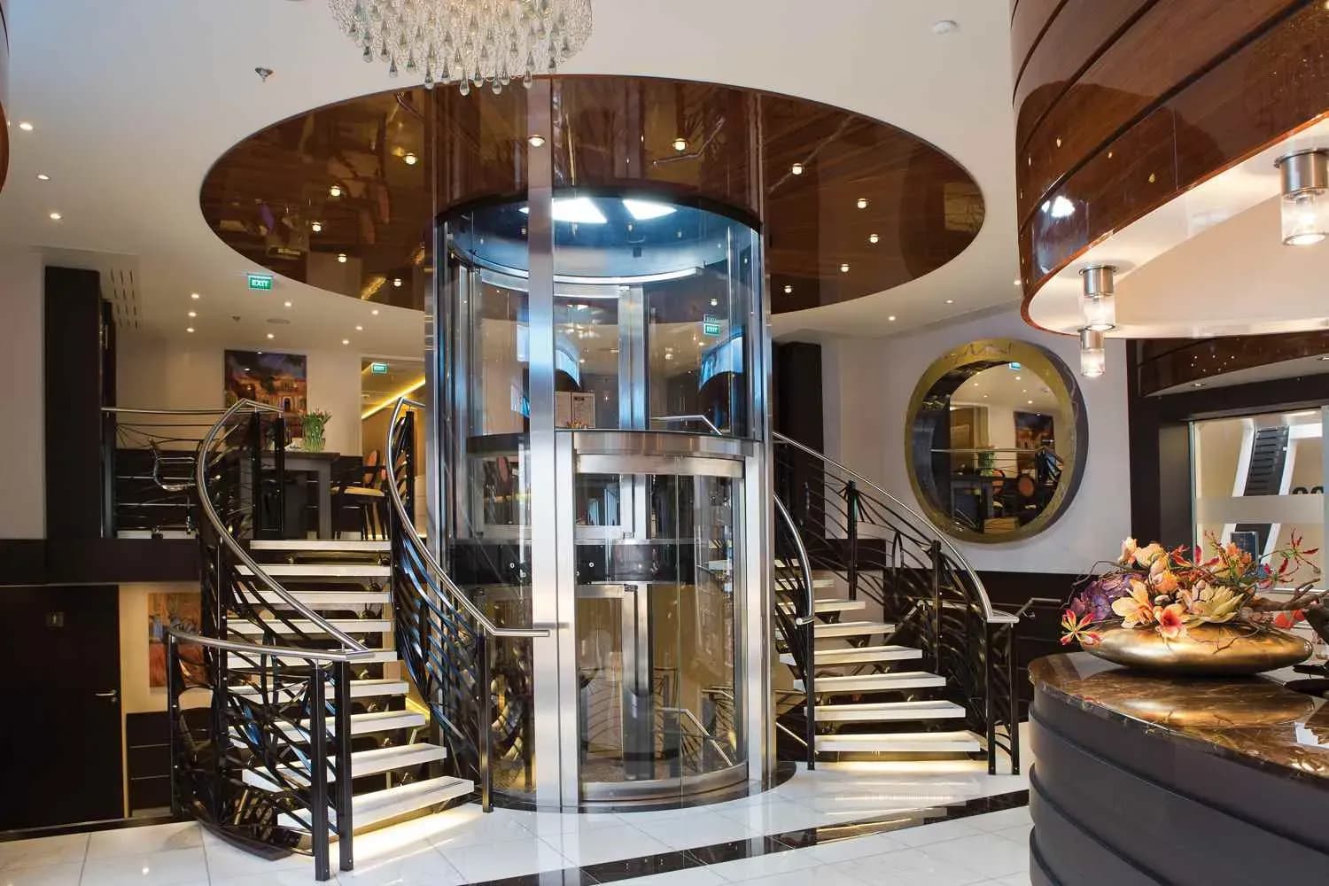 Amavenita river cruise ship