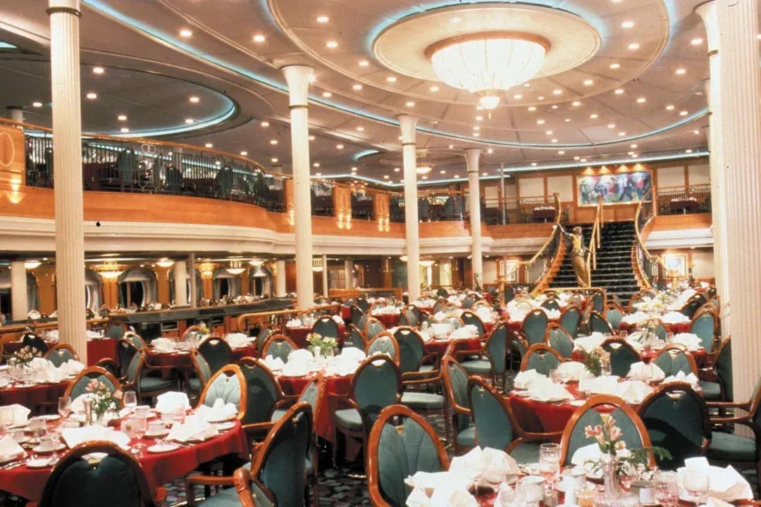 Royal Caribbean - Grandeur of the Seas, Great Gatsby Dining Room