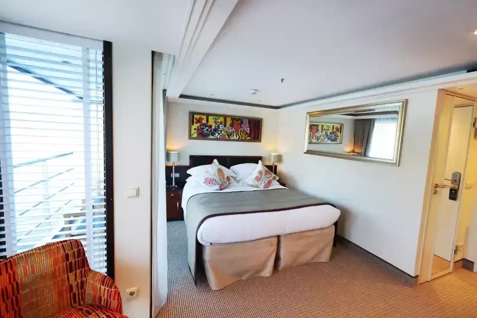 Amaverde Category BB Stateroom - Amawaterways river cruises