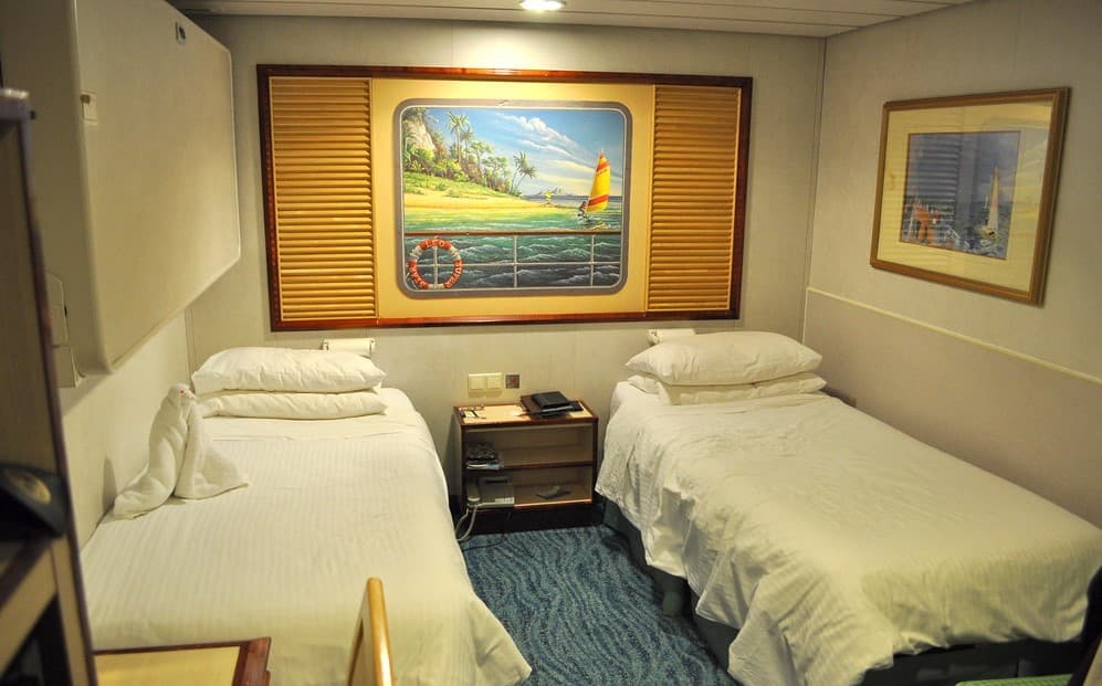 Interior Stateroom Norwegian Spirit 
