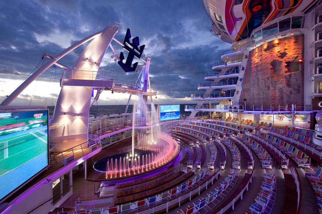 allure of the seas cruiseship