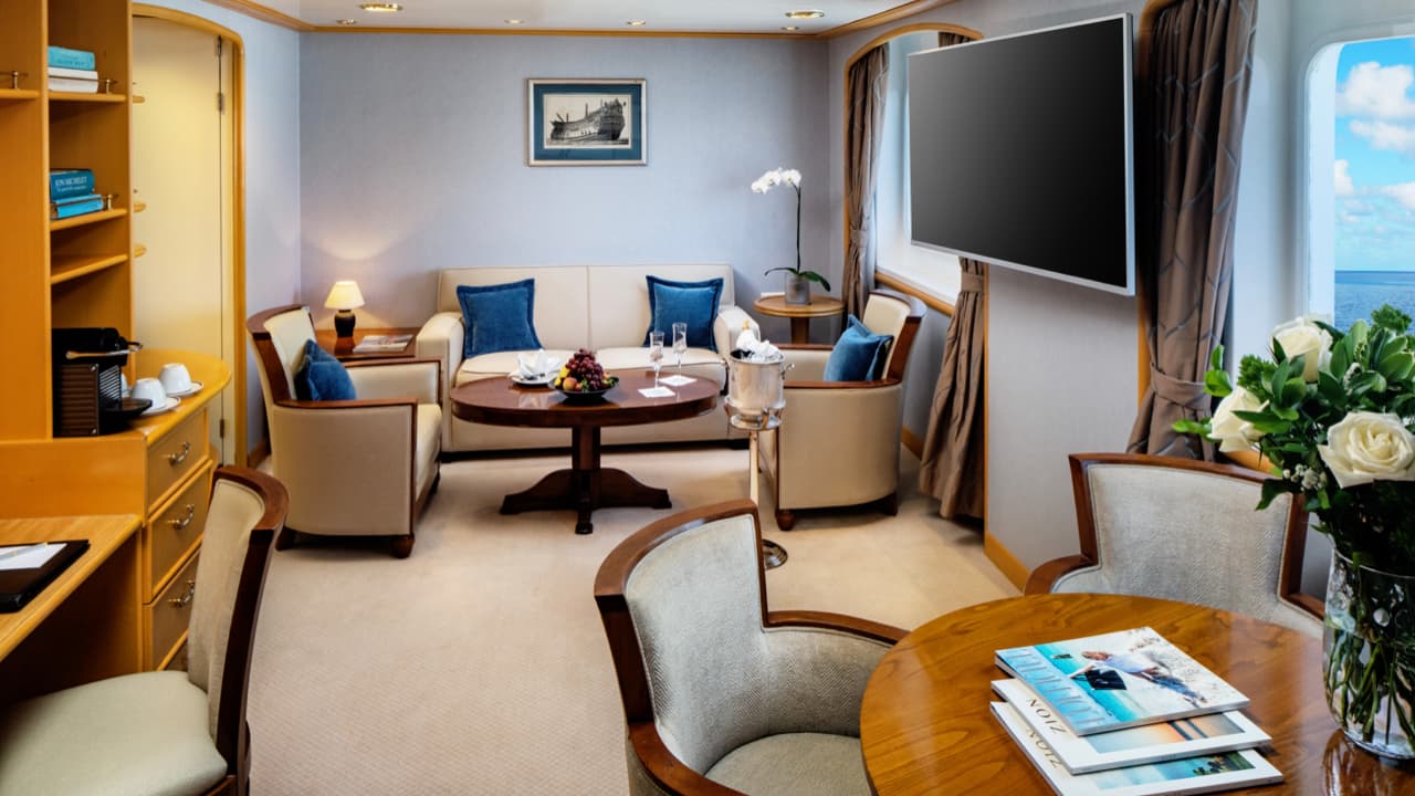 SeaDream I Admiral’s Suite 