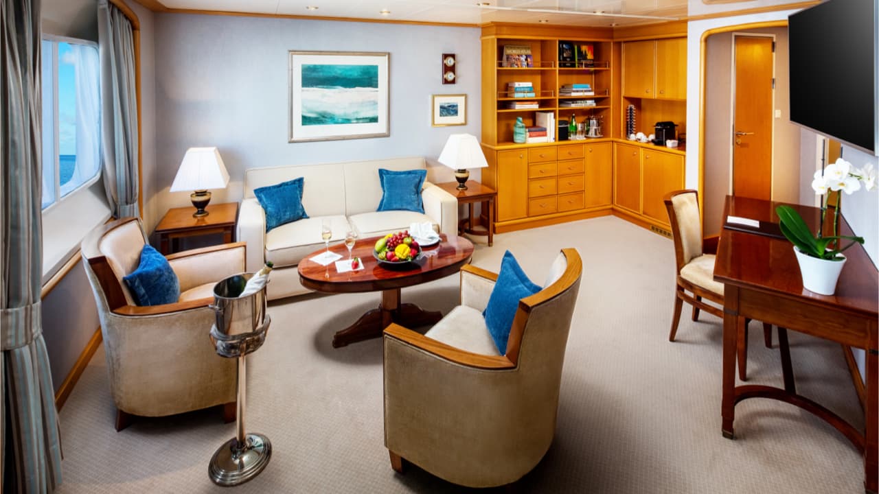 SeaDream I Owner's Suite