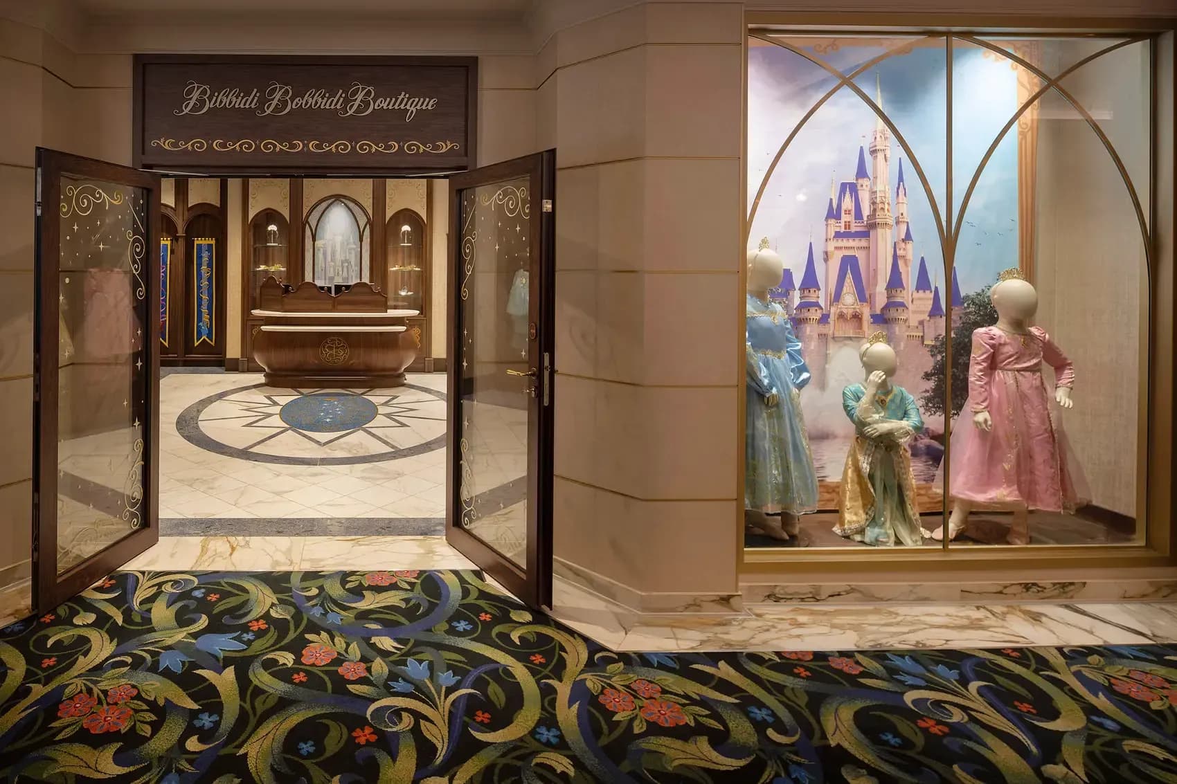 Disney Adventure town square shopping - Bibbidi Bobbidi Boutique