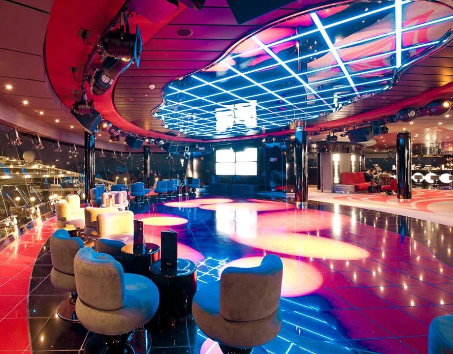 MSC Divina Galaxy Lounge 