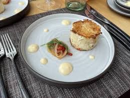 Celebrity Ascent food