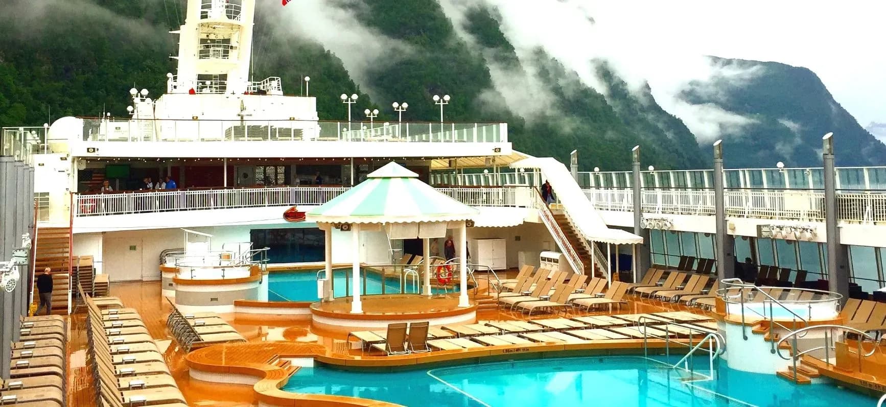 norwegian jade cruise ship pool