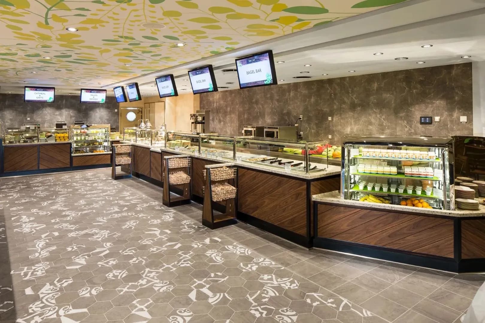 Royal Caribbean - Allure of the Seas, Park Cafe