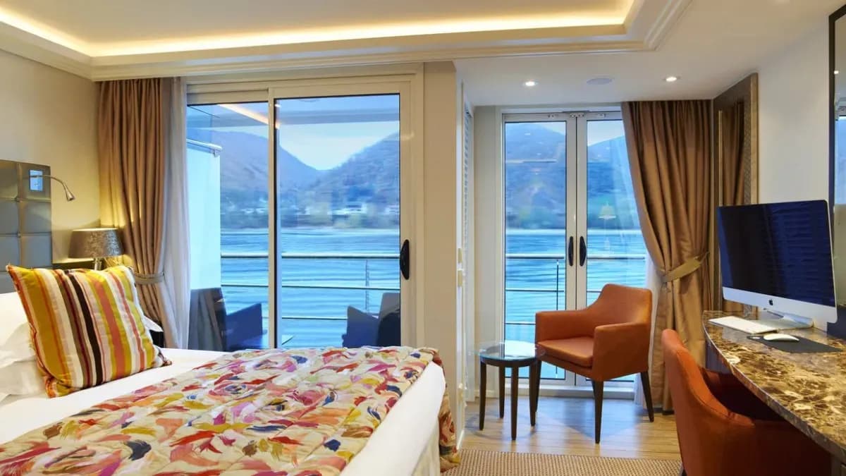 amavenita category AA stateroom