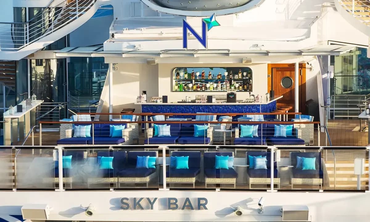 Ovation of the seas sky bar