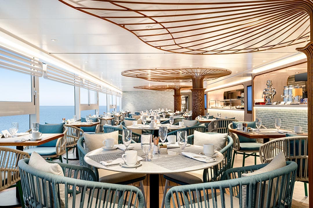 Oceania Vista allura Restarant