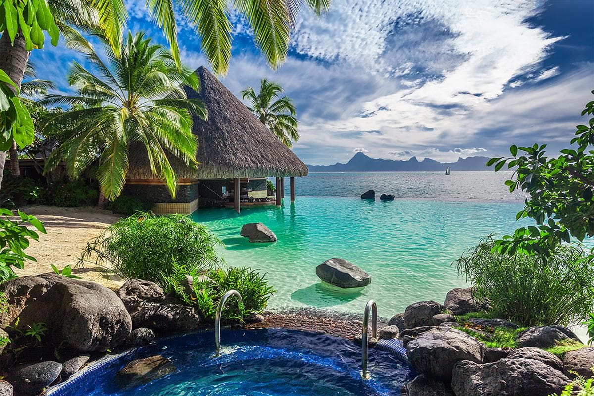 Tahiti  and Bora Bora Cruise on a Small Ship