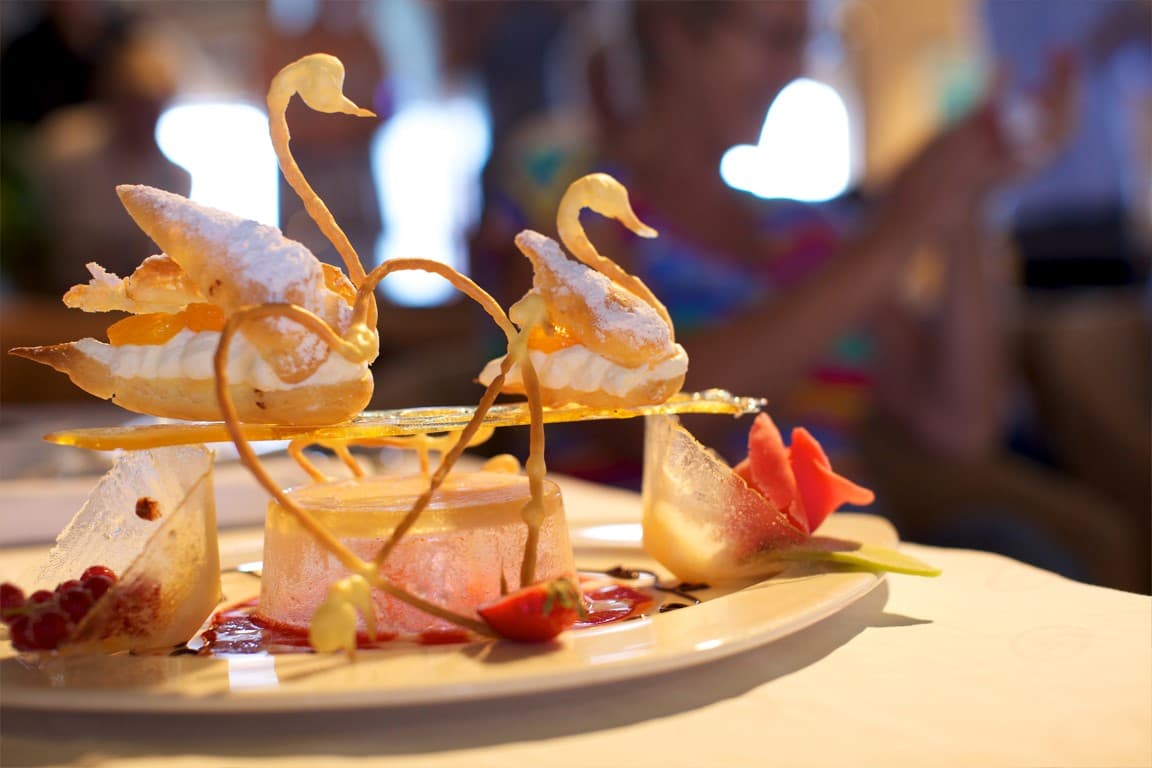 SeaDream I Dining 