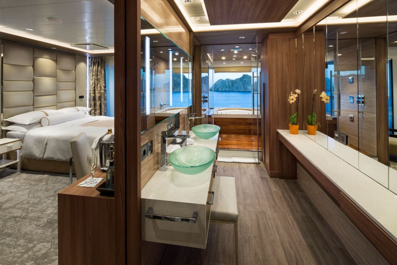 azamara Spa suite
