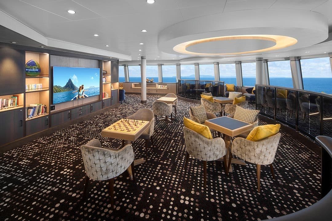 Norwegian Spirit Lounge 