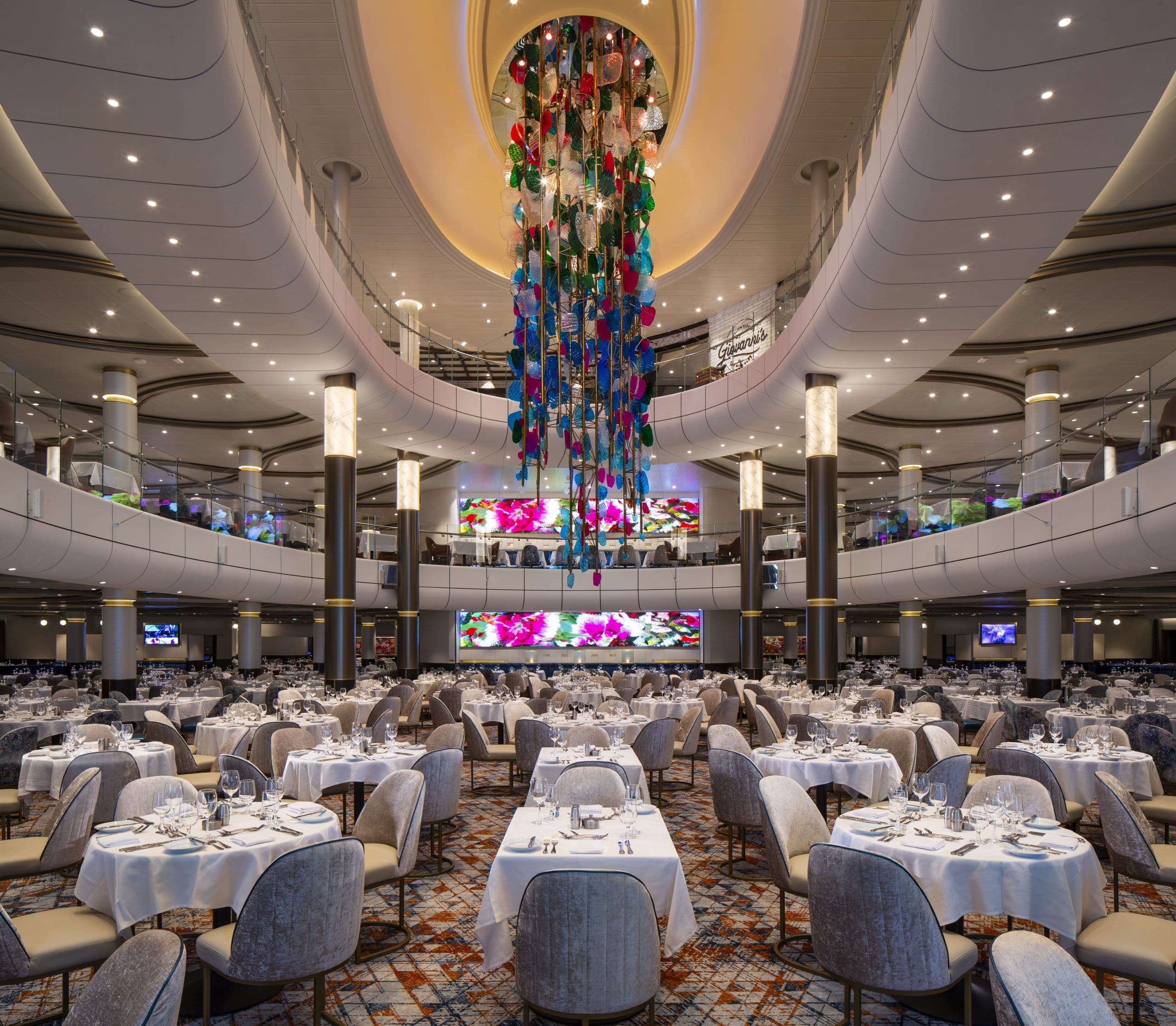  spectrum of the sea-restaurant