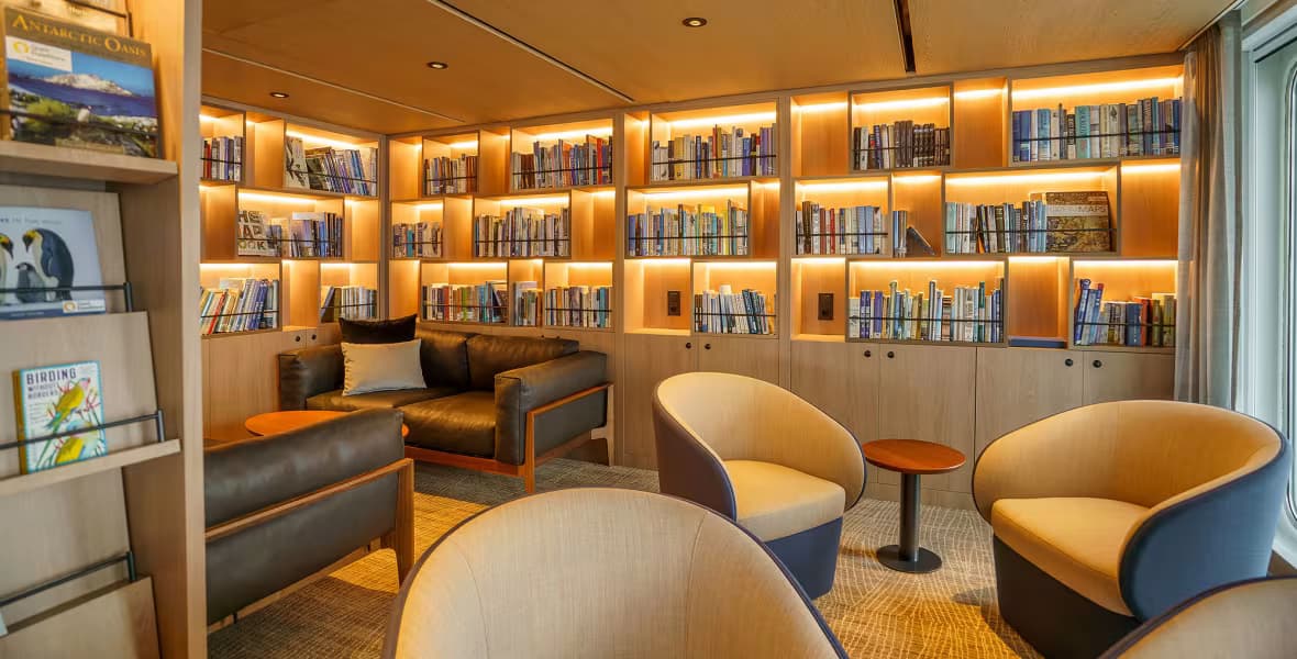 Quark Expeditions_Ultramarine_Library