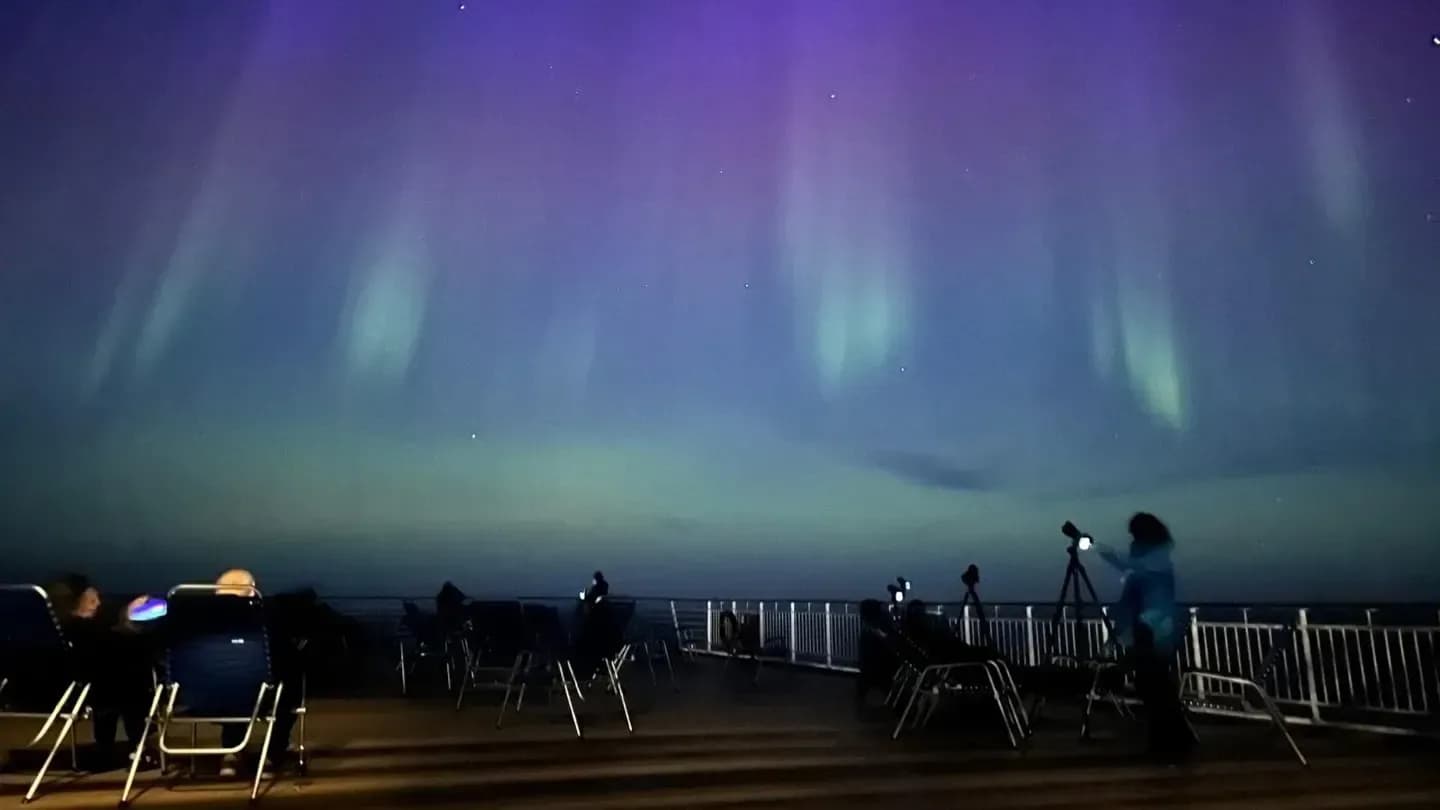 Hurtigruten MS northern lights cruise