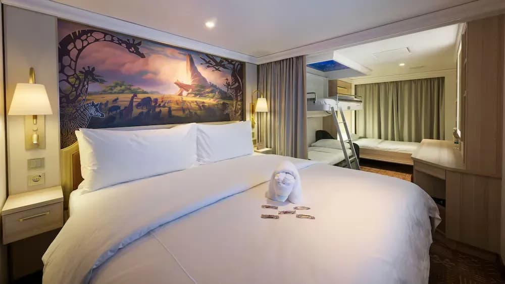 Disney Treasure, Deluxe Family Oceanview with Verandah