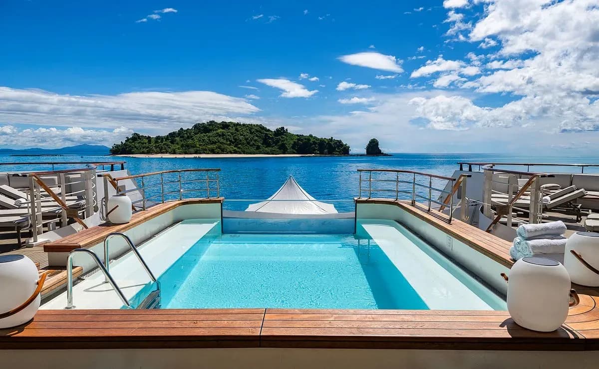 ponant yacht pool