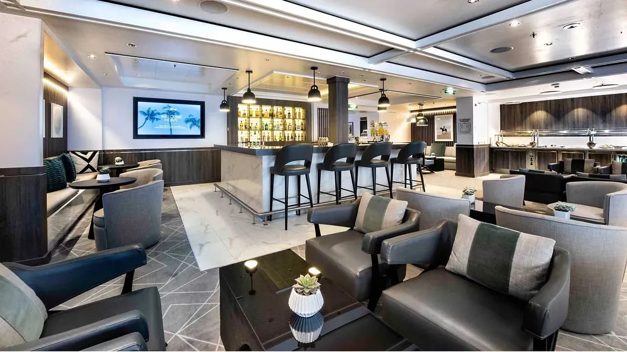 Celebrity Eclipse retreat lounge