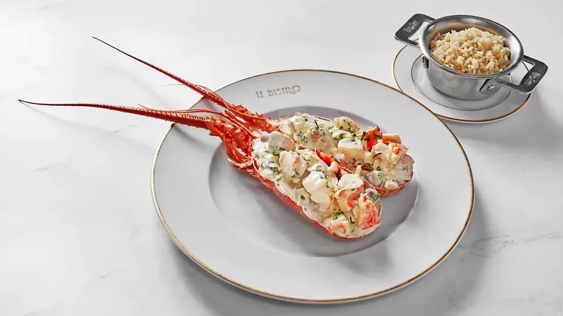 norwegian jade restaurant and food