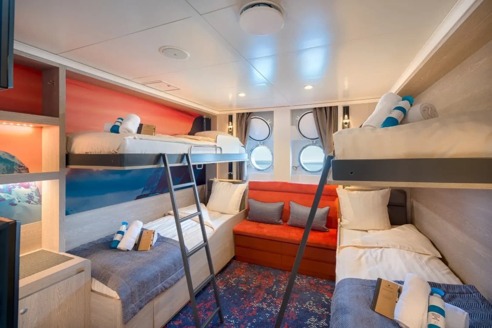Oceanwide Expeditions - M/V Hondius, Quadruple Porthole