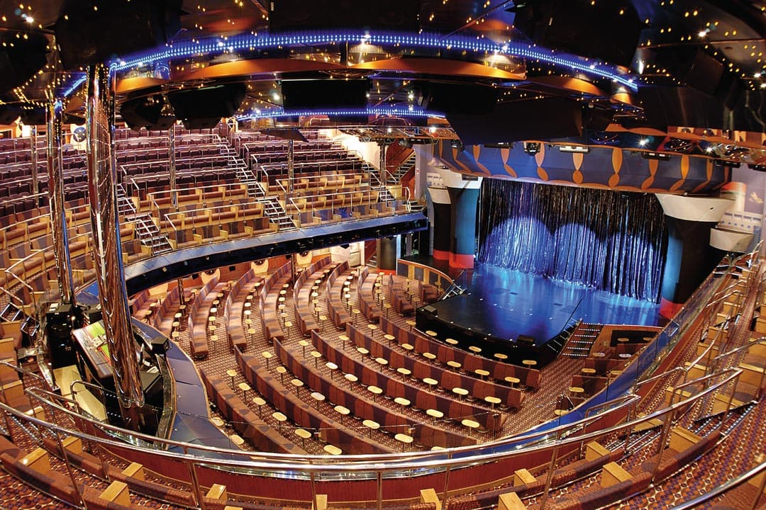 Costa Fortuna interior