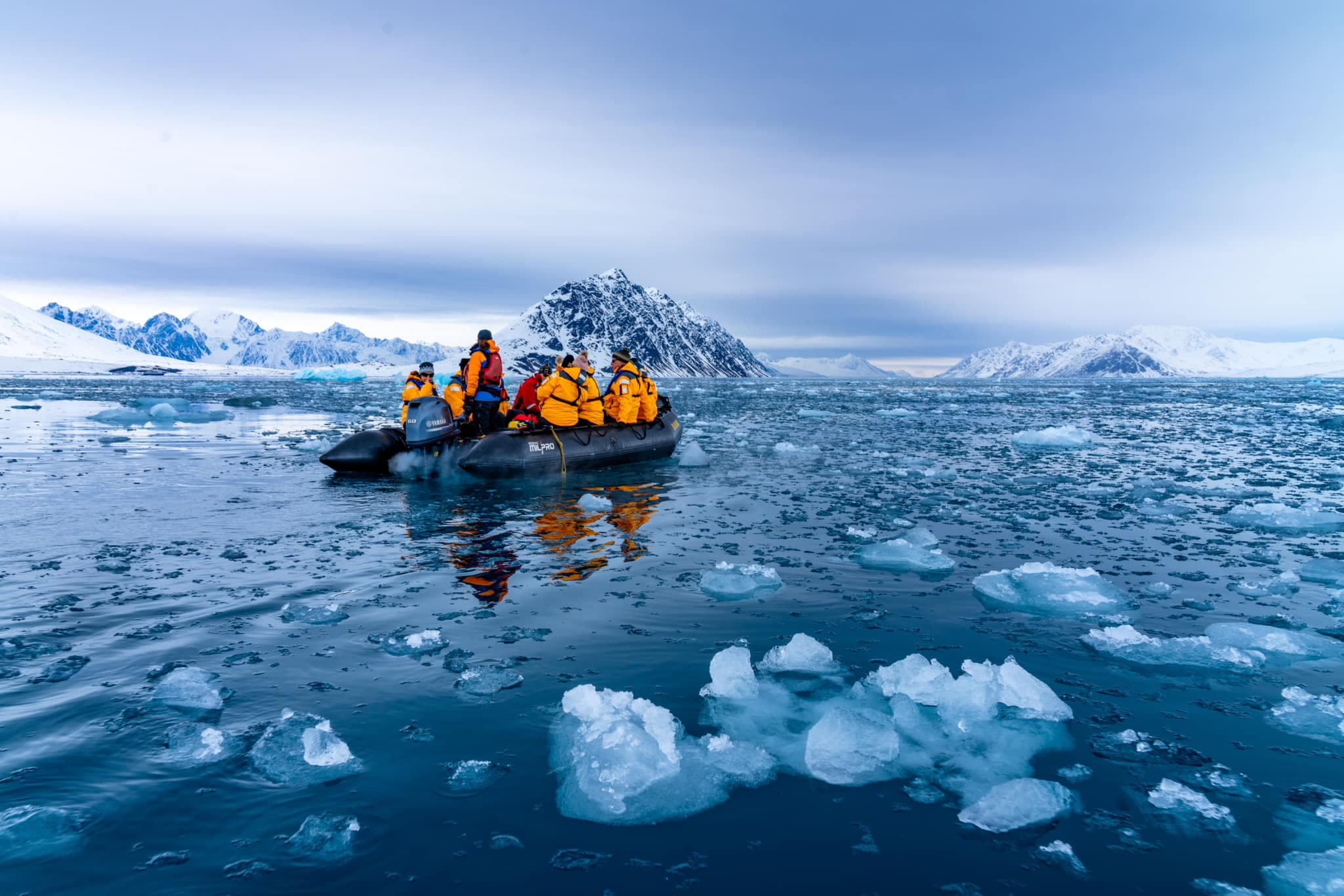 Svalbard, Arctic Ocean cruise expedition - Quack cruises