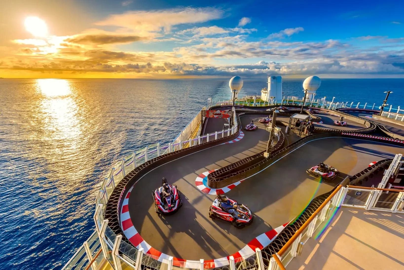 Norwegian Viva Speed way car racing