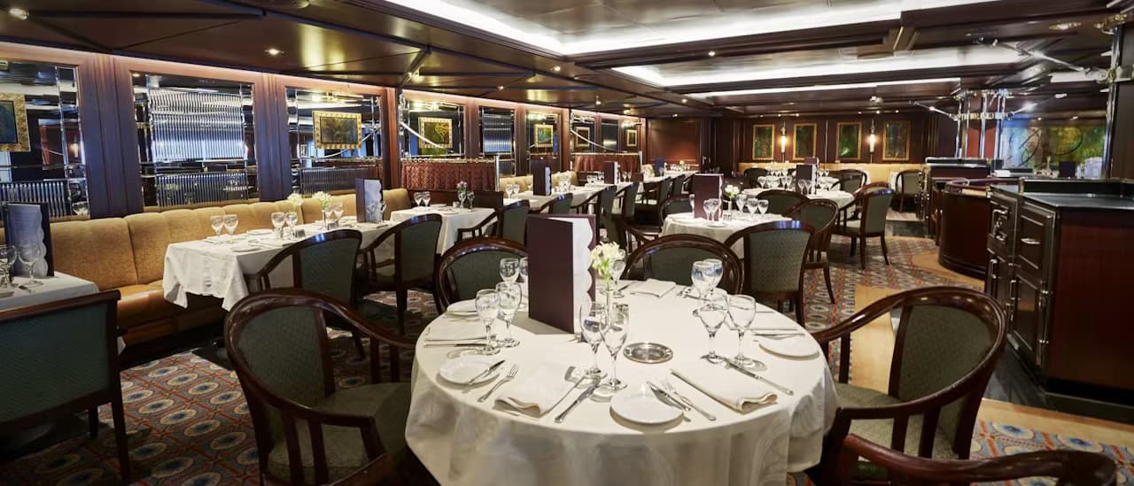 Sapphire and diamond Princess restarant