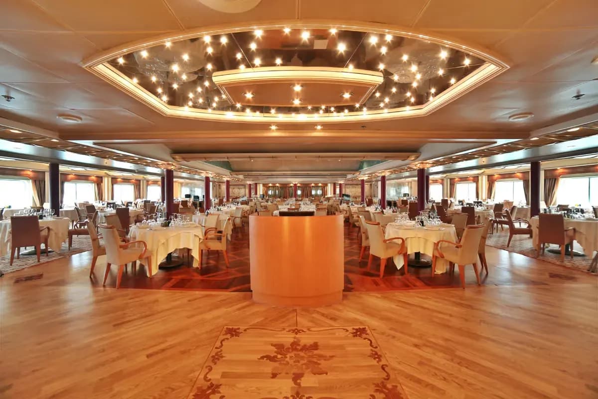 Silver Wind Dining