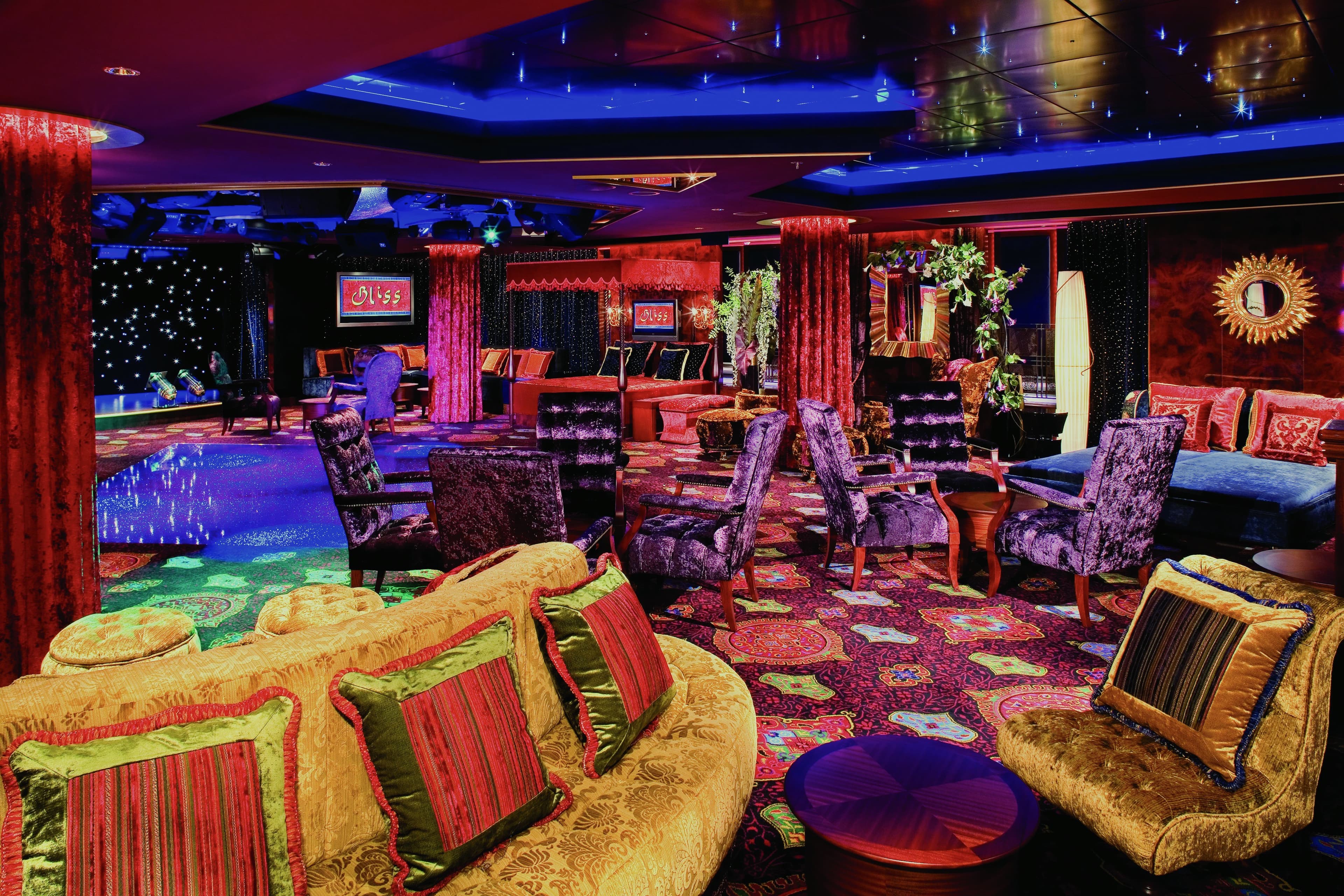 Norwegian Pearl Entertainment