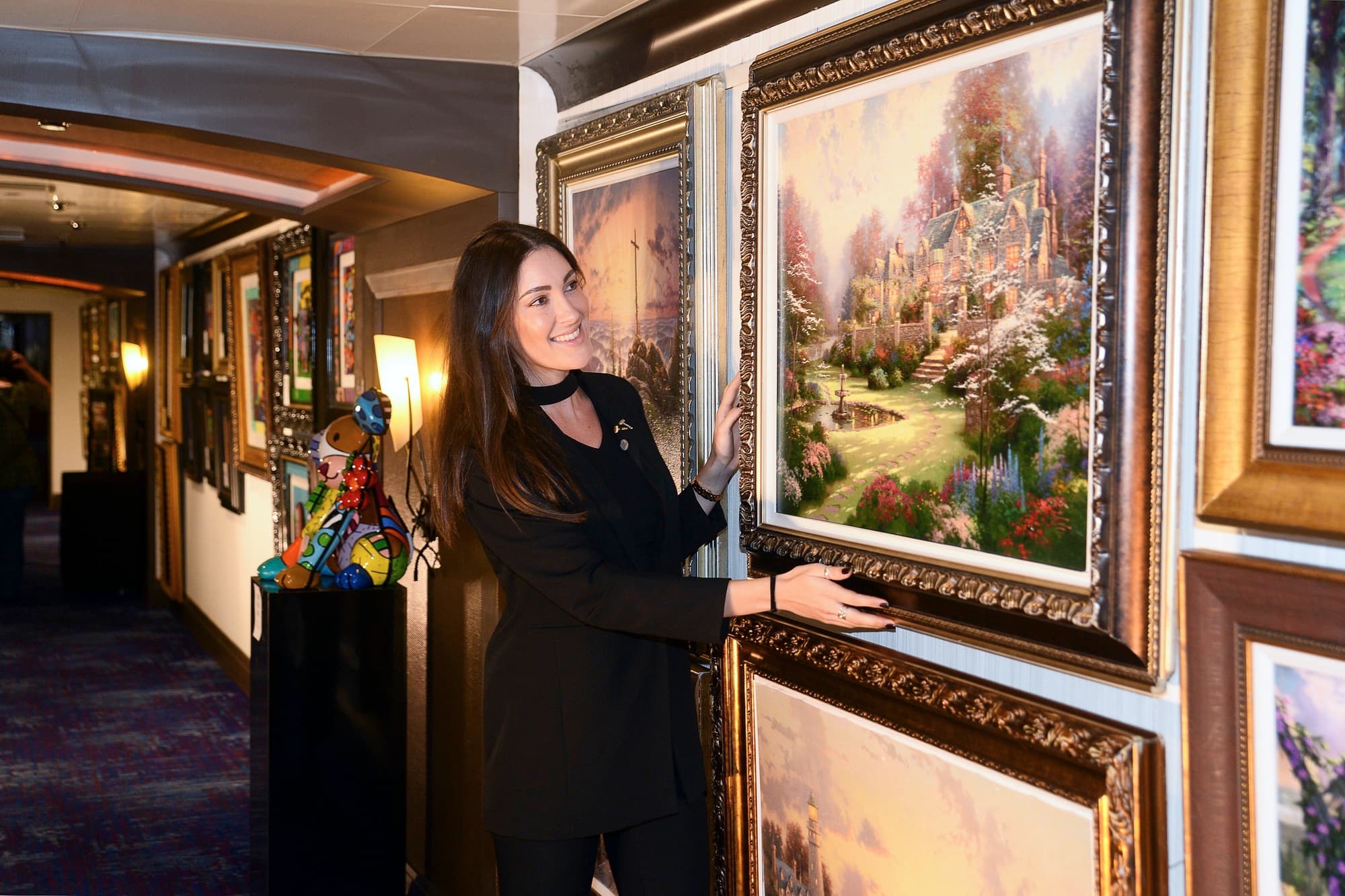 Norwegian Epic Art Gallery