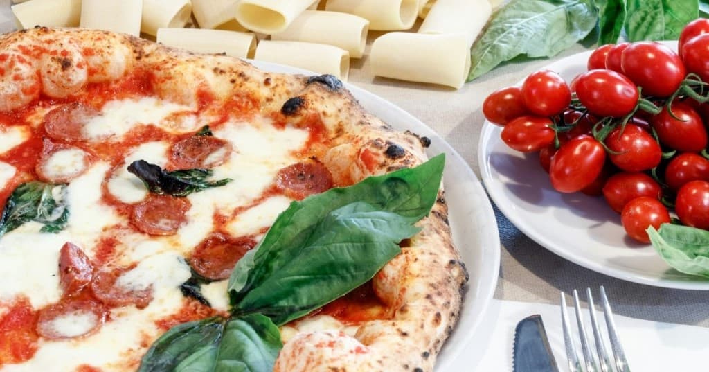 Neapolitan Pizza Making Class - Naples shore excursion