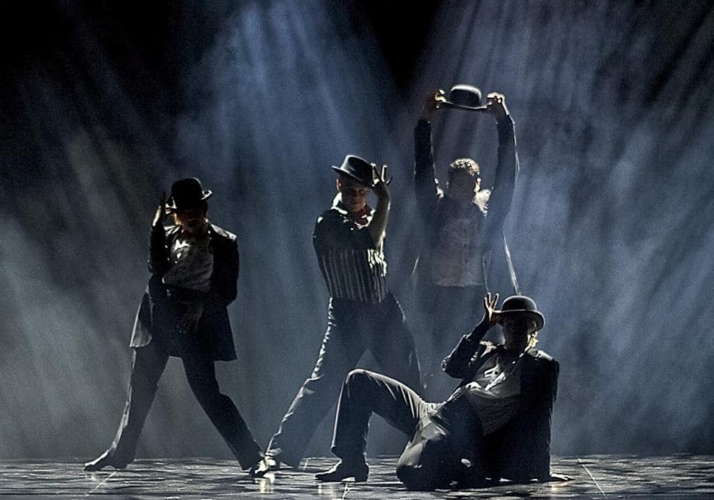 Spectrum of the Seas