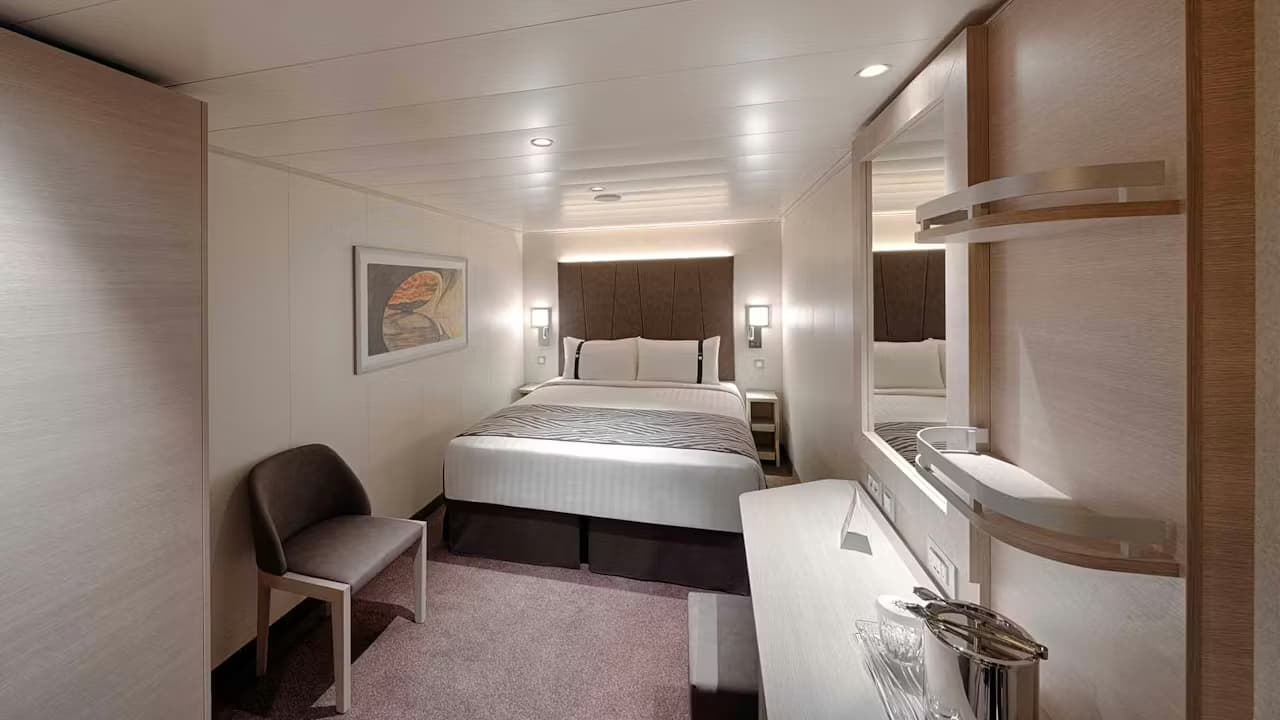 MSC world Europa, Asia Deluxe Interior cabin