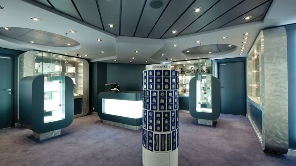 MSC Divina Shops