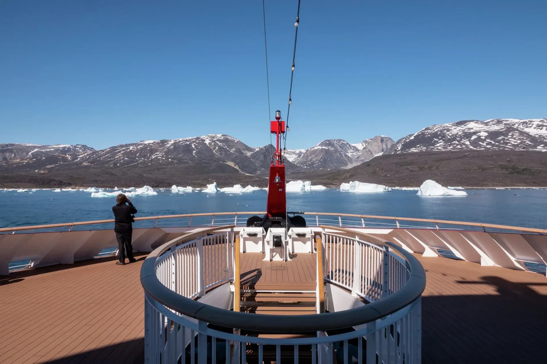 MS Roald Amundsen lounge