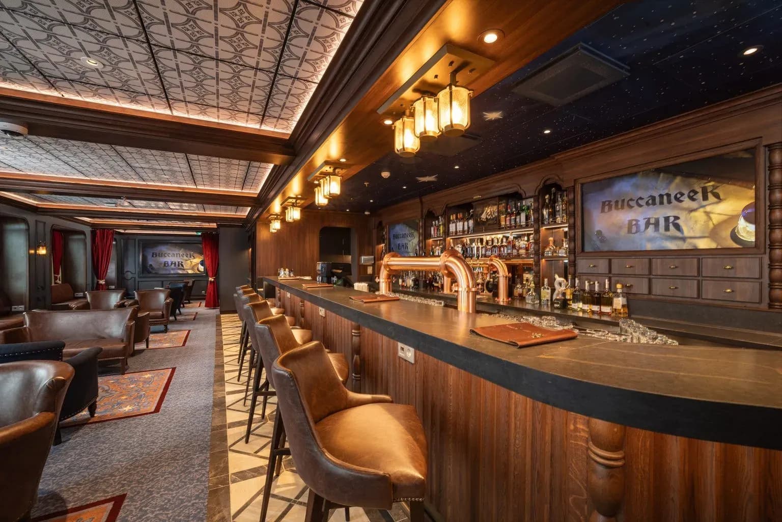 Disney Adventure Cruise - Buccaneer Bar and Lounge