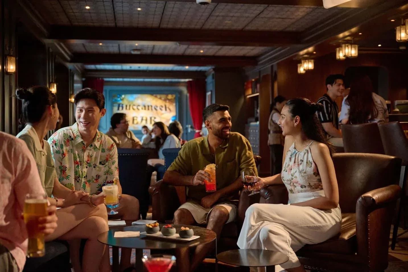 Disney Adventure - Buccaneer Bars and lounges