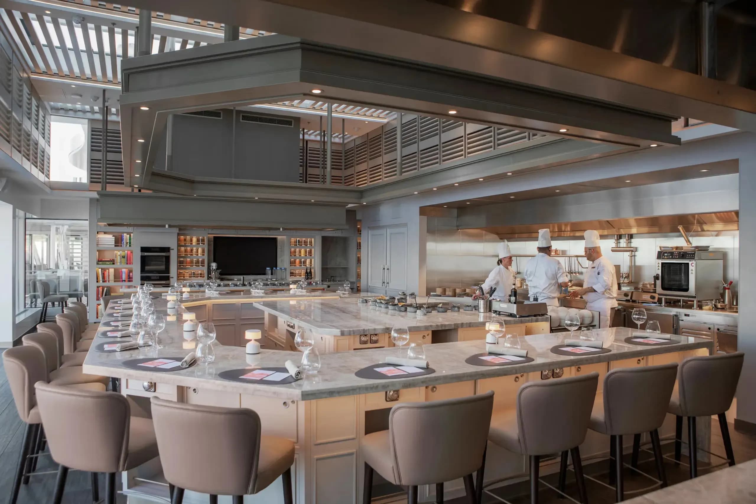 Silversea - Silver Ray - Dining