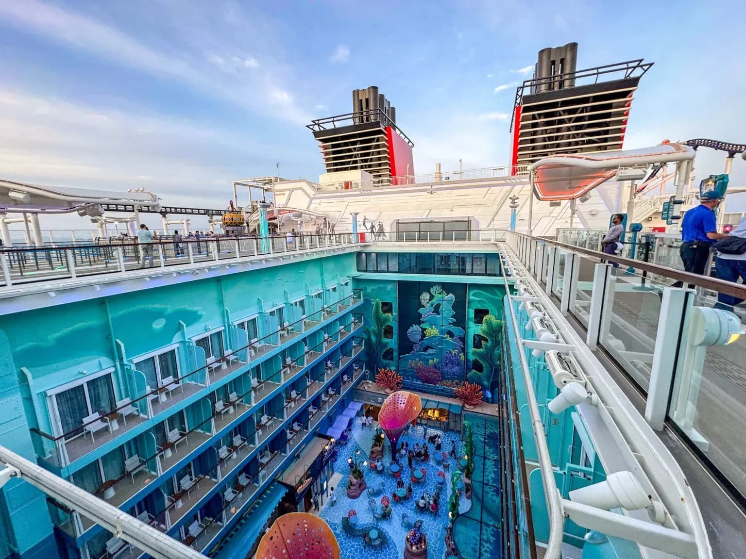 Disney adventure discovery reef garden