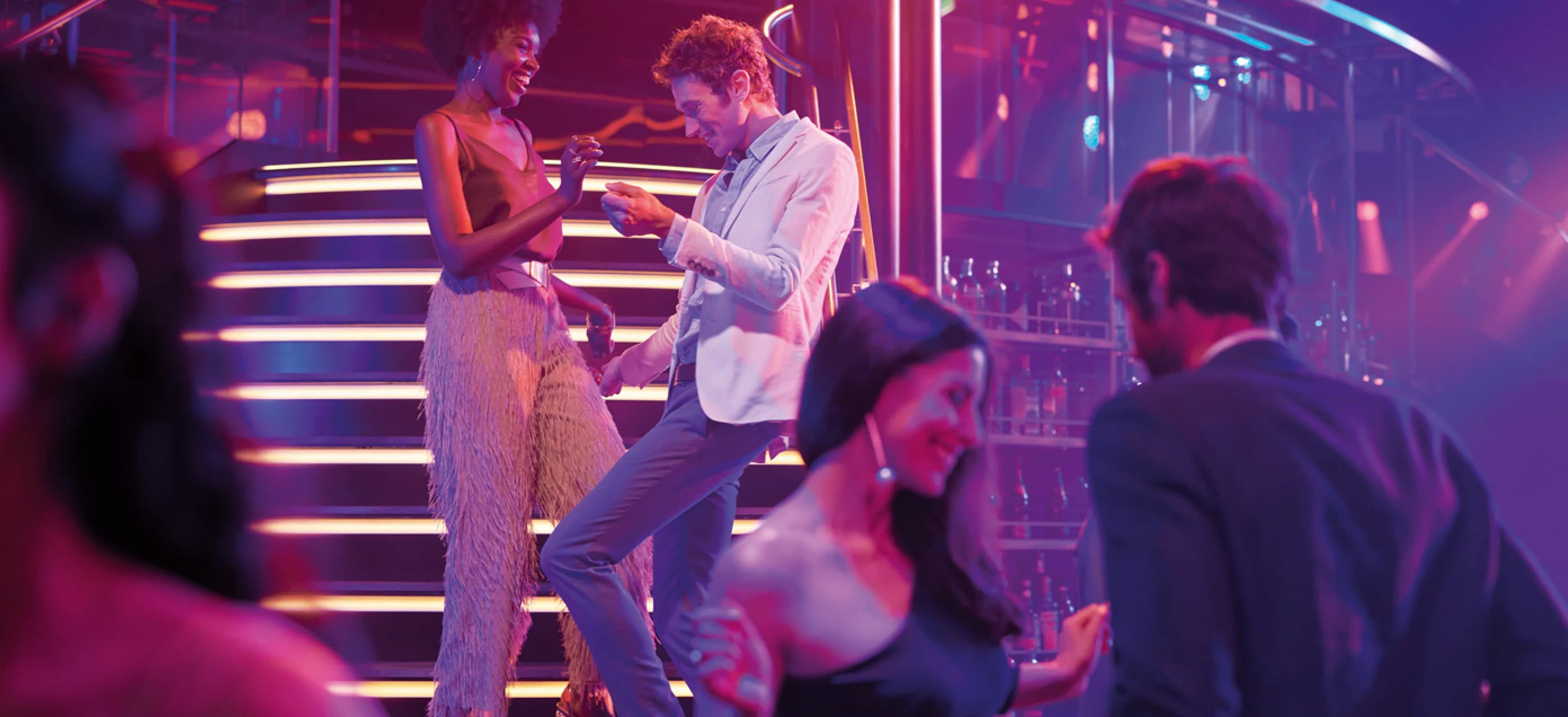 Costa Toscana, nightlife