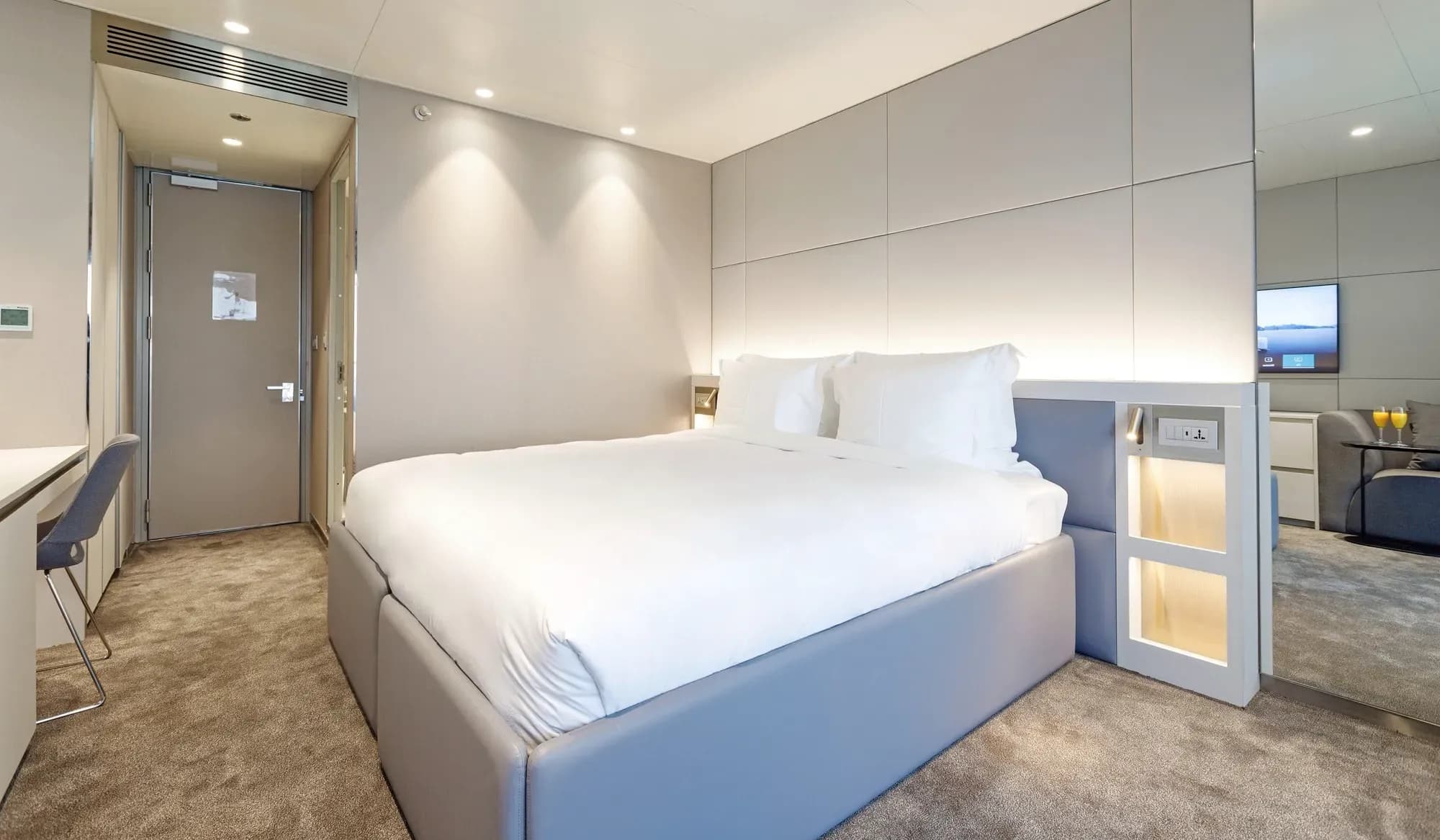 Emerald Azzurra, Balcony Suite