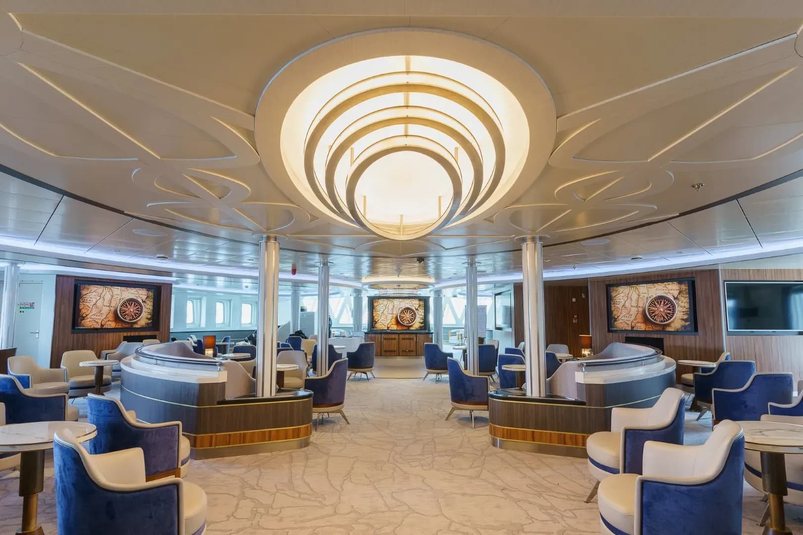Ocean Explorer, Lecture Lounge