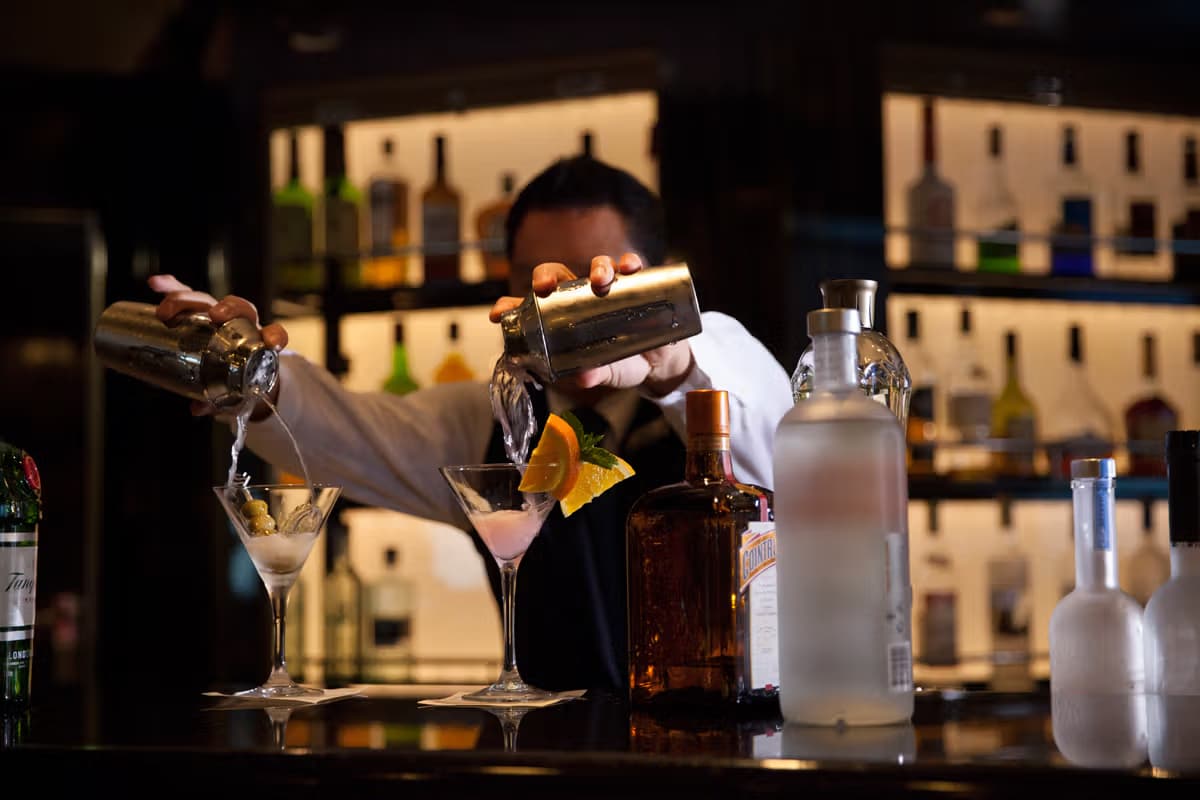 Silversea Muse Dining