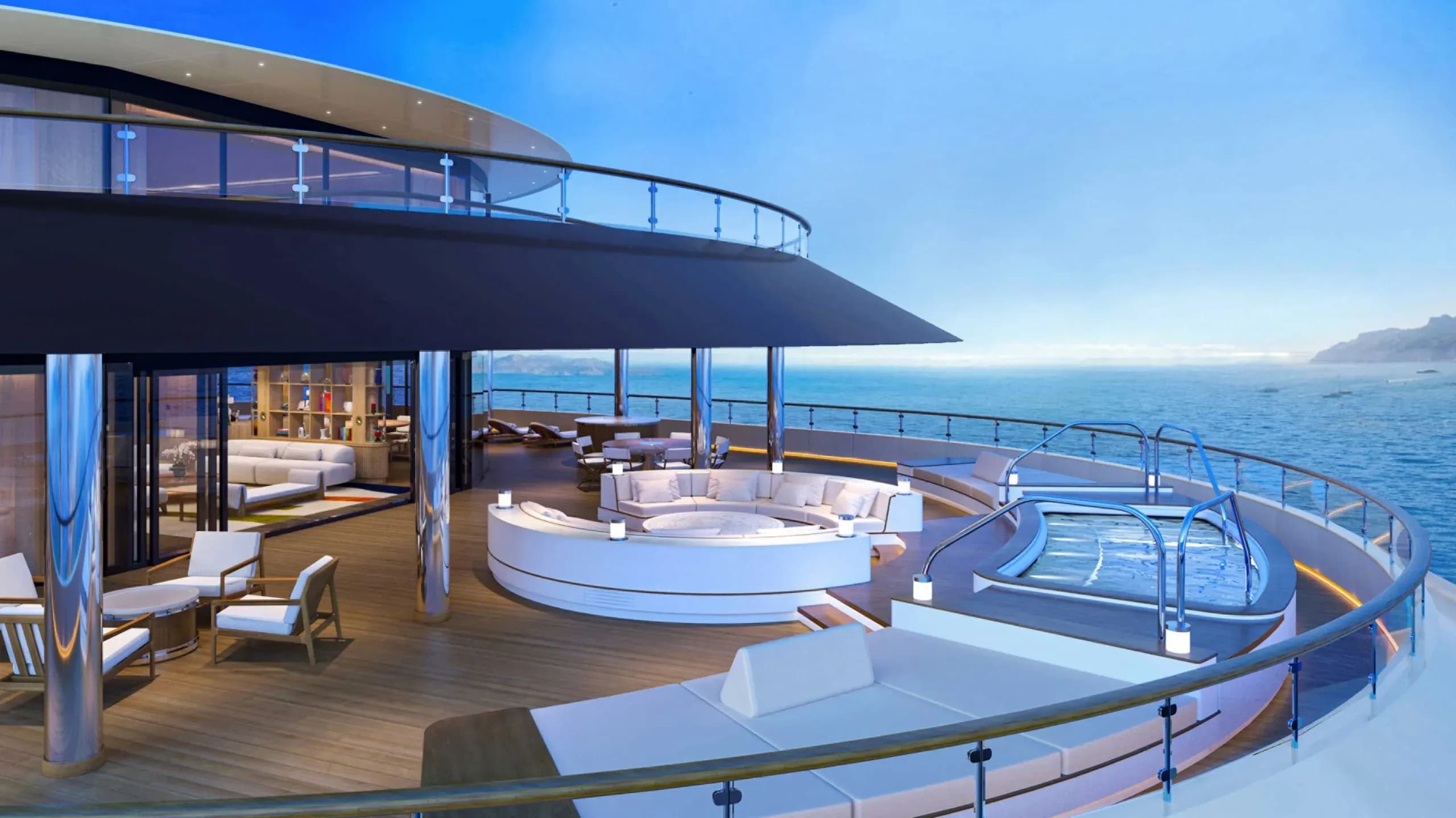 four season 1 yacht luxury suite
